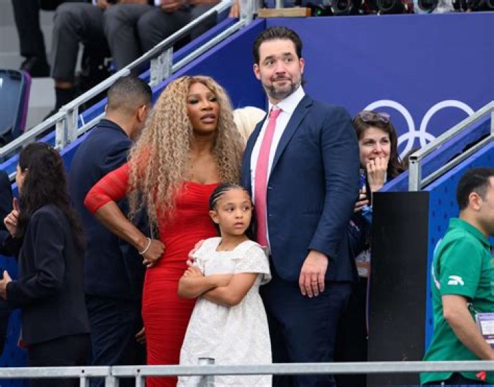 Drake Takes Disses Serena Williams Groupie Husband On Her Loss