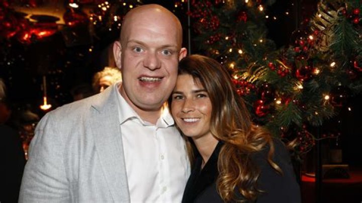 How Old Is Michael Van Gerwen Wife? Net Worth Revealed
