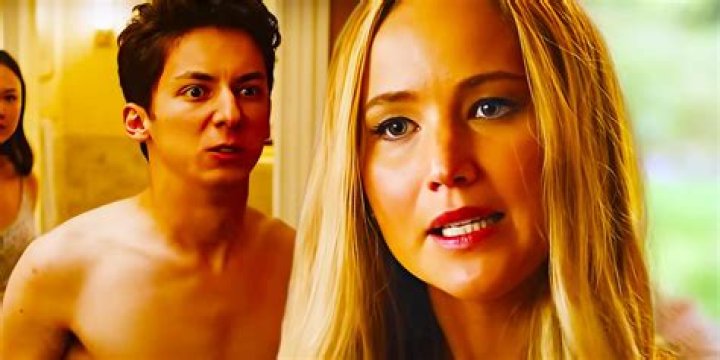 Jennifer Lawrence Nude Scenes In No Hard Feelings Are Getting Praise For Being Fearless
