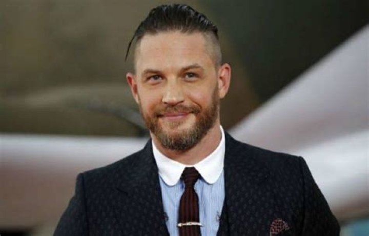 Tom Hardy height, weight and body measurements |