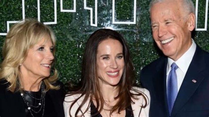 Who Is Joe Bidens Niece Caroline Nicole Biden? 10 Facts You Need To Know
